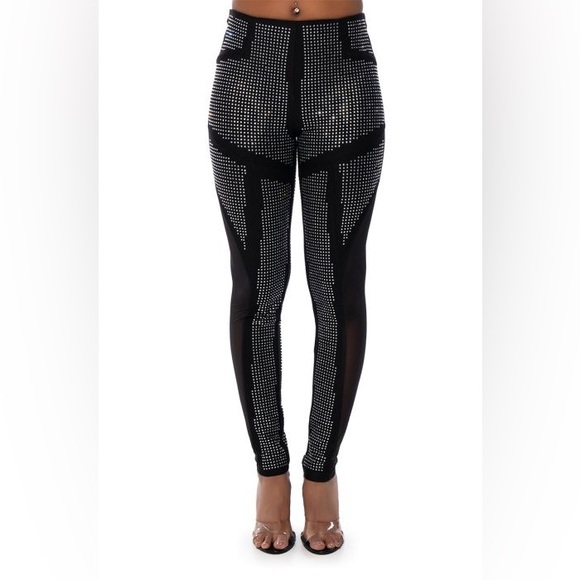 Galactic World Embellished Mesh Top & Panel Legging - Picture 4 of 13